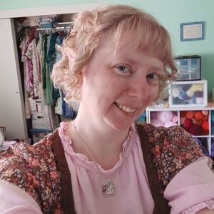 Meet your Posher, Rebekah